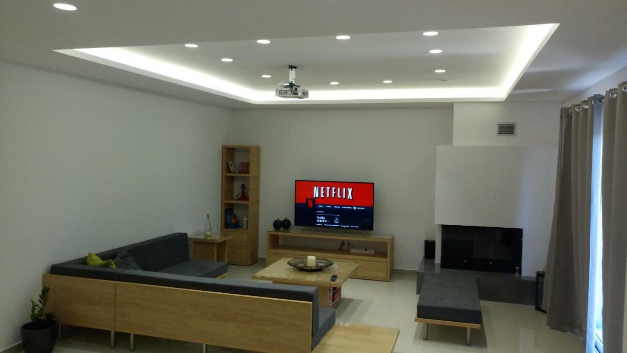 Heraklion Airport Family Lux Apartment ภายนอก รูปภาพ