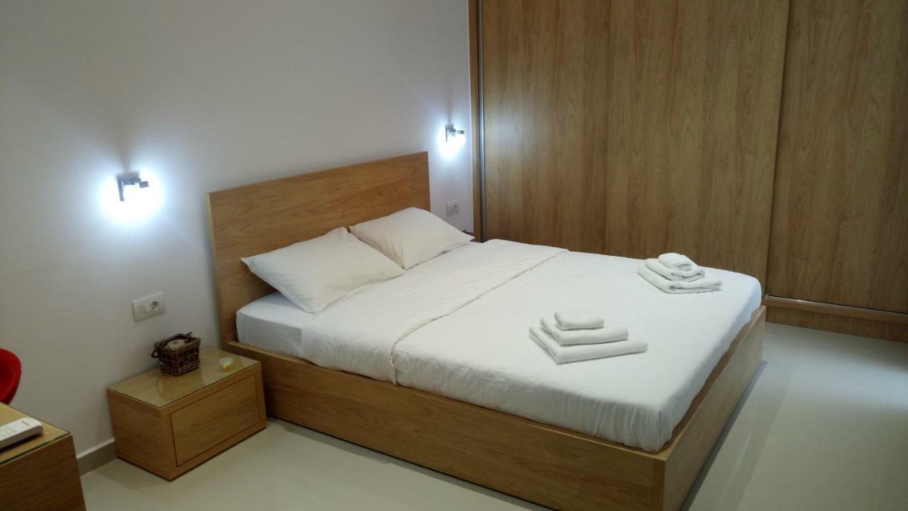 Heraklion Airport Family Lux Apartment ภายนอก รูปภาพ