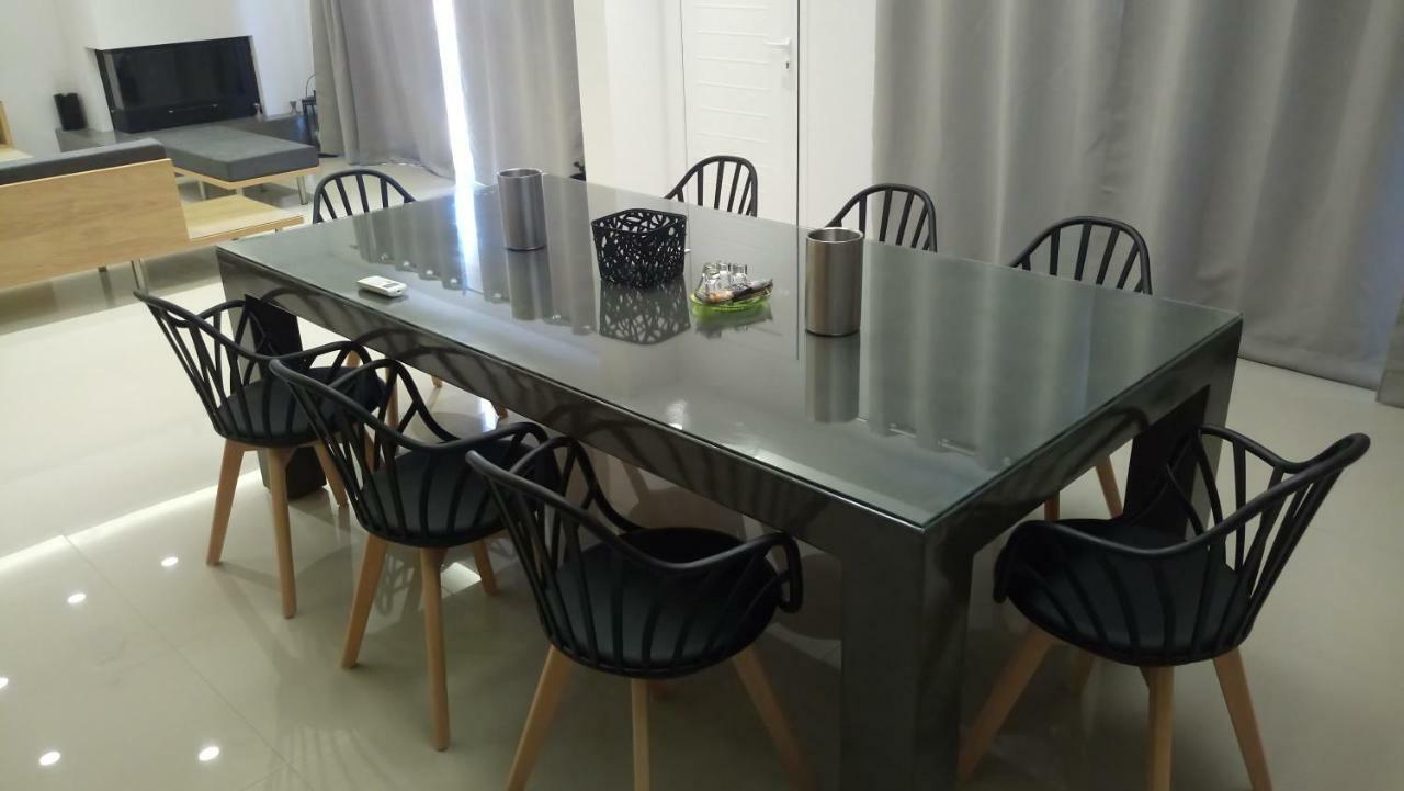 Heraklion Airport Family Lux Apartment ภายนอก รูปภาพ