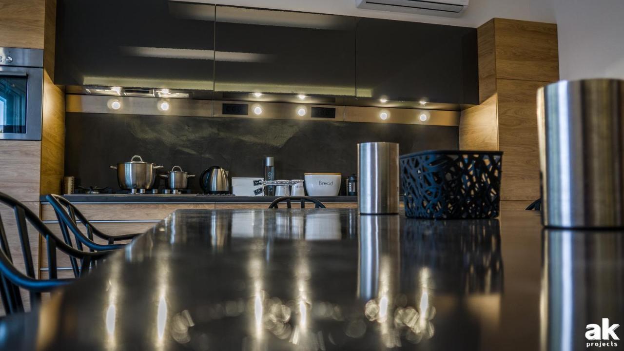 Heraklion Airport Family Lux Apartment ภายนอก รูปภาพ
