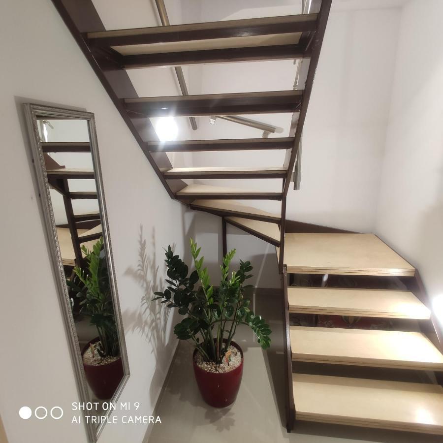 Heraklion Airport Family Lux Apartment ภายนอก รูปภาพ
