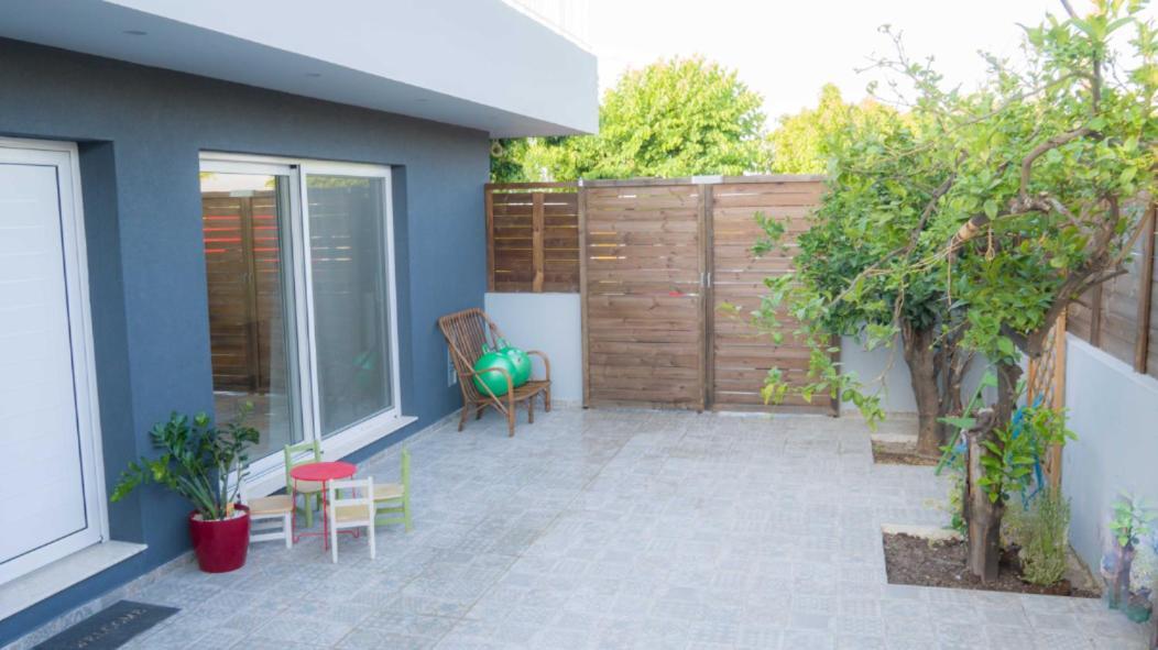 Heraklion Airport Family Lux Apartment ภายนอก รูปภาพ