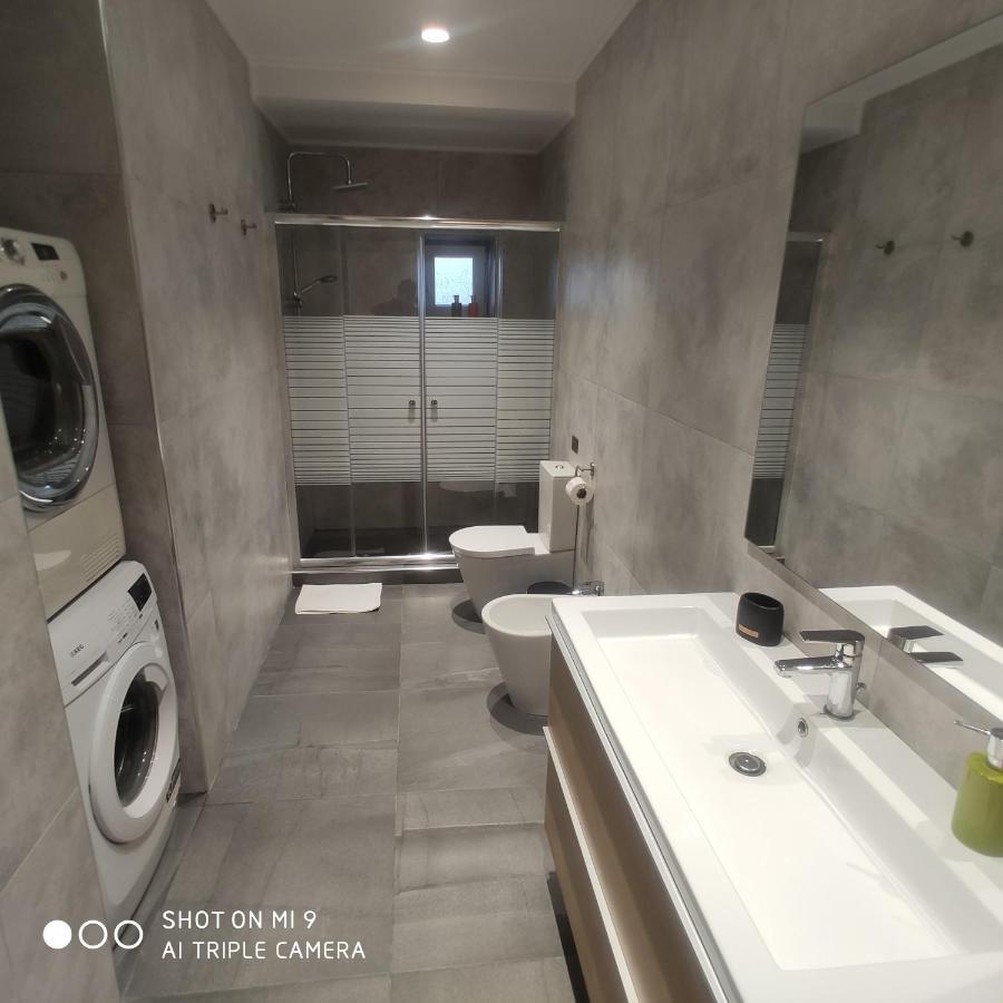 Heraklion Airport Family Lux Apartment ภายนอก รูปภาพ